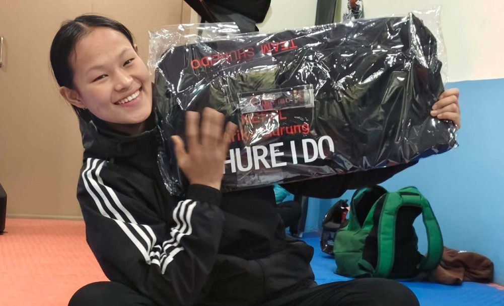 Karate medalist Erika receives sponsorship from Surai Do