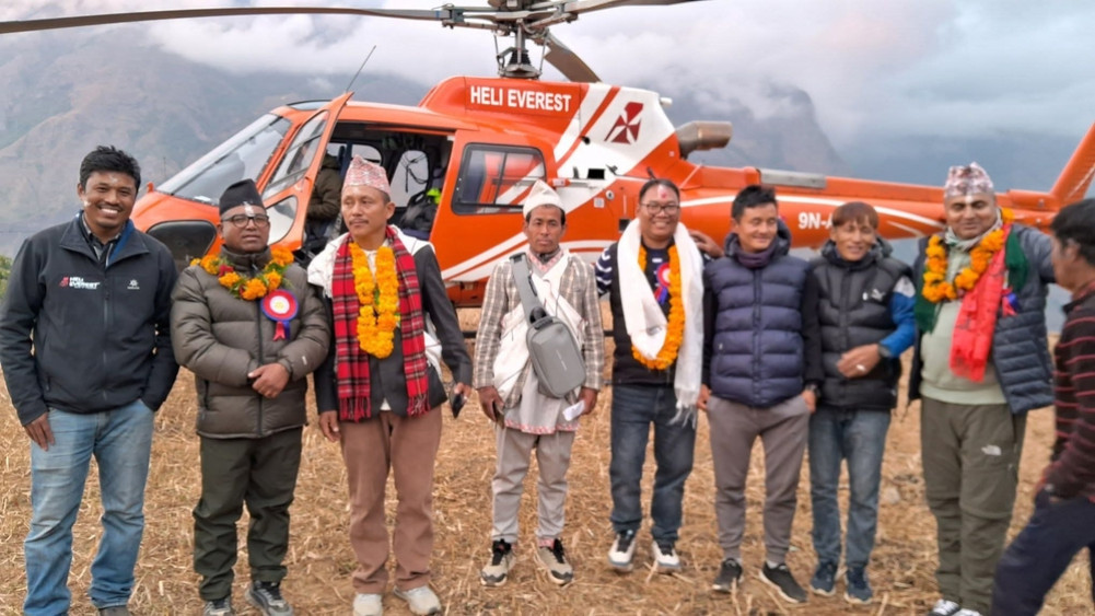 Rashtriya Swayamsevak Sanghuwasabha expanding its organization by helicopter