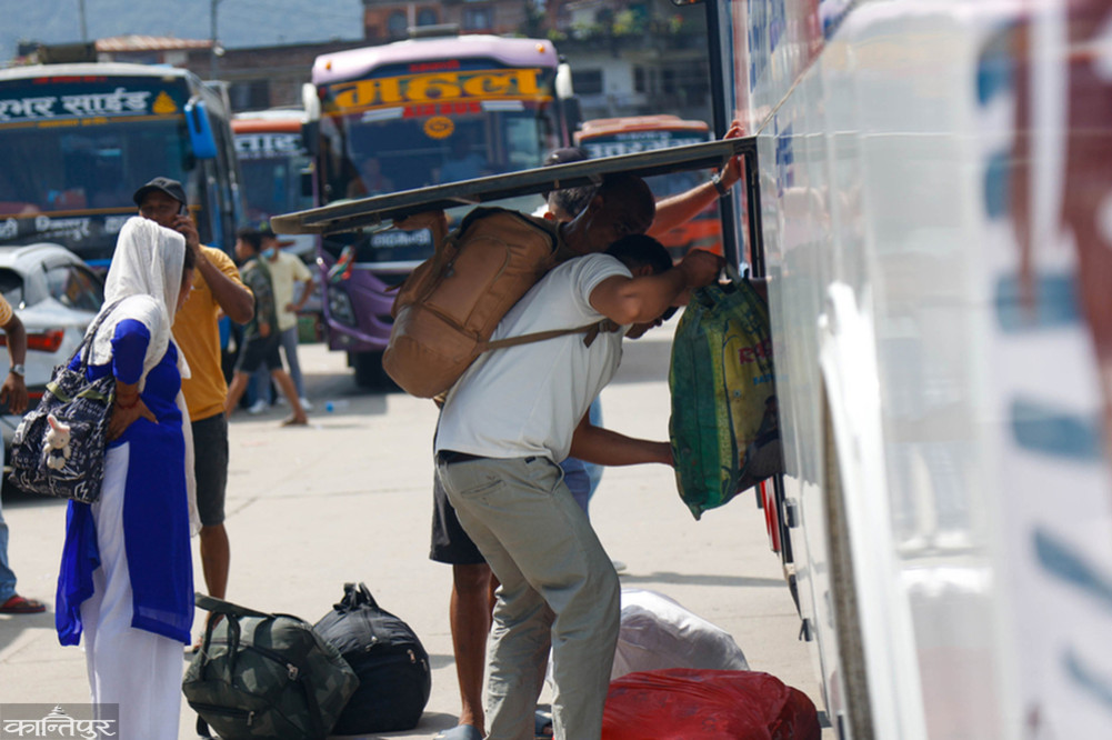 Luggage tags now required on long-distance public transport