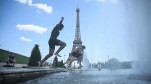 Heatwave disrupts life in Europe, at least 40 people drown in France while swimming