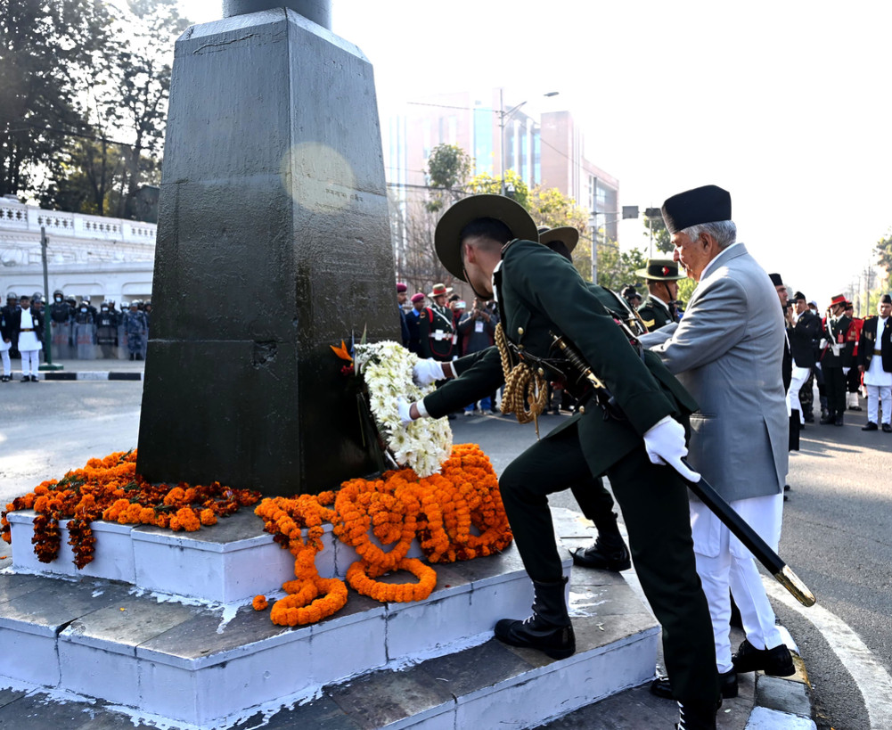 President lays wreath at Prithvi Narayan Shah's statue