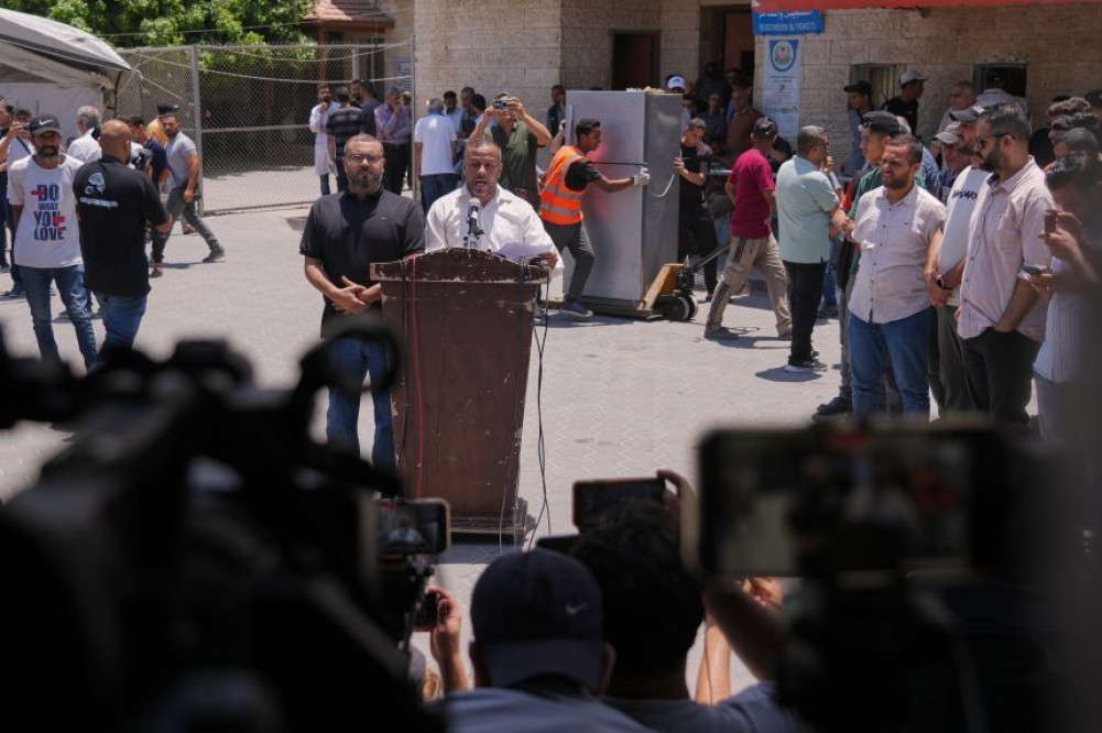 Hamas in Gaza announces dissolution of government
