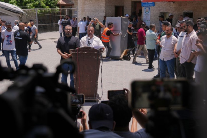Hamas in Gaza announces dissolution of government
