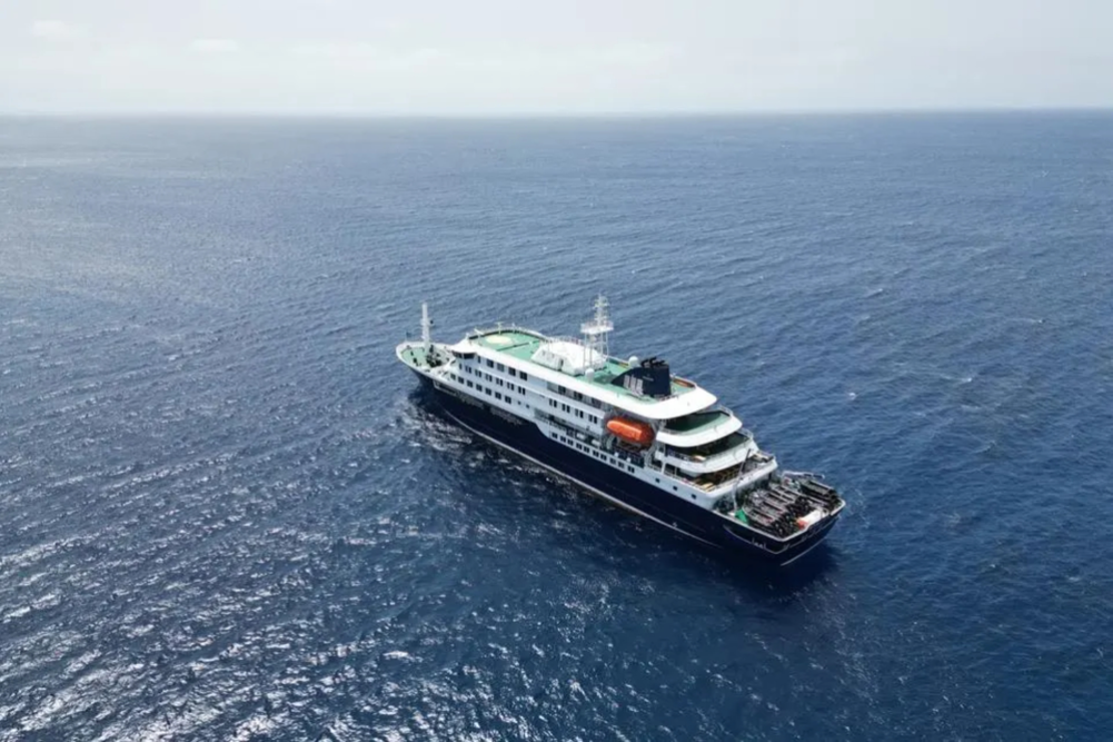 Hantavirus-infected ship arrives in Spain, locals urged not to panic