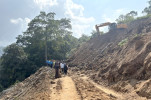 Government plans to manage risky landslides on highways within three years