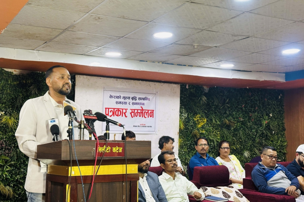 Artificial price hike to open banana imports from India: Farmers