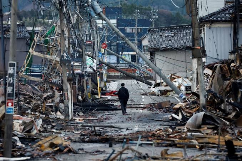 7.2-magnitude earthquake hits northeastern Japan, 4 injured