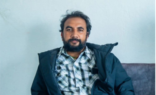 Why did Kumar Ben secretly go to India?