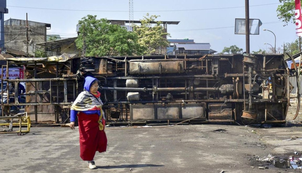 Violence continues in Manipur, 7 dead in three weeks