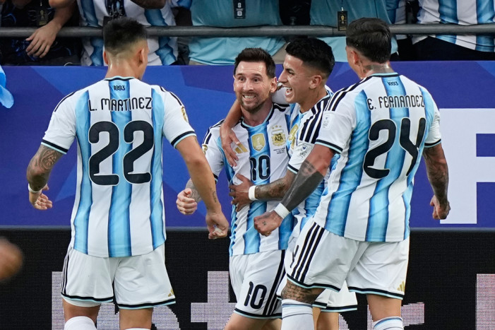 Messi's magical performance leads Argentina to a stunning victory