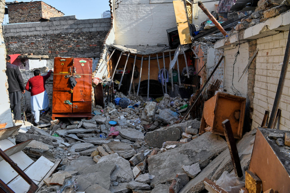 Gas explosion at wedding in Islamabad, 8 killed