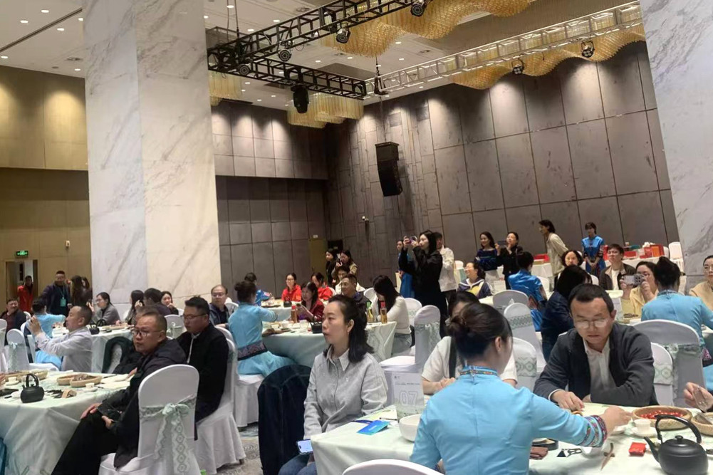 Attraction towards Nepal's 'One Squirrel Tea' at event held in China