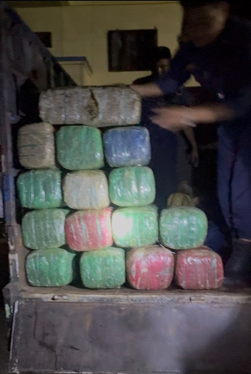 2 arrested with 109 kg of marijuana