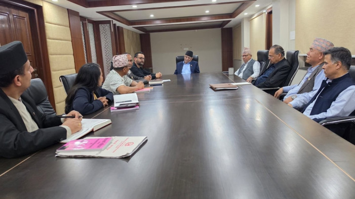 Constitution Amendment Task Force holds discussions with three former Prime Ministers