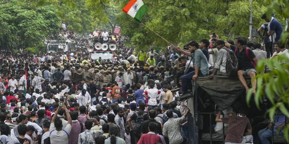 CJP's protest continues for the third day at Jantar Mantar