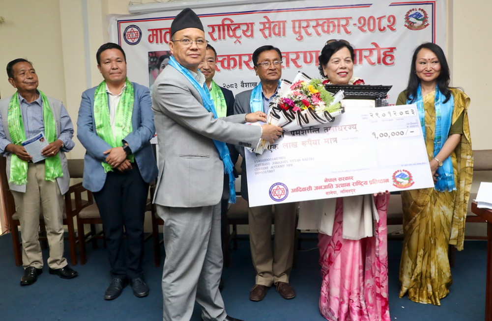 Professor Premshanti Tuladhar presented with the Mother Tongue National Service Award
