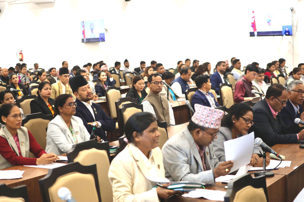 Gender equality indicators behind target