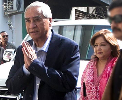 Deuba couple urges government to create a smooth environment for return to Nepal