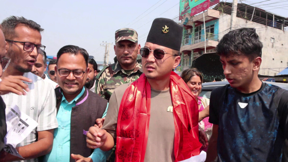 Home Minister Gurung inspects Daunne road section