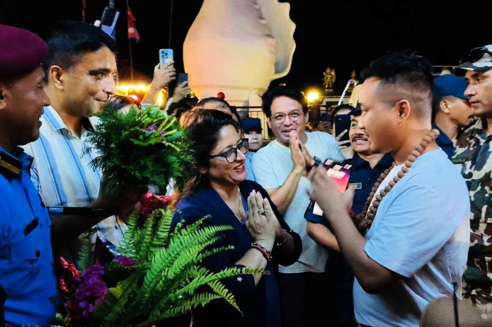 Home Minister Gurung, who reached Bhedetar late at night, gave instructions to the security agencies.