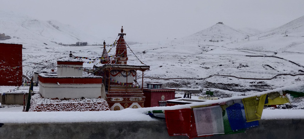 Mustang candidates travel from Pokhara to Kathmandu looking for voters