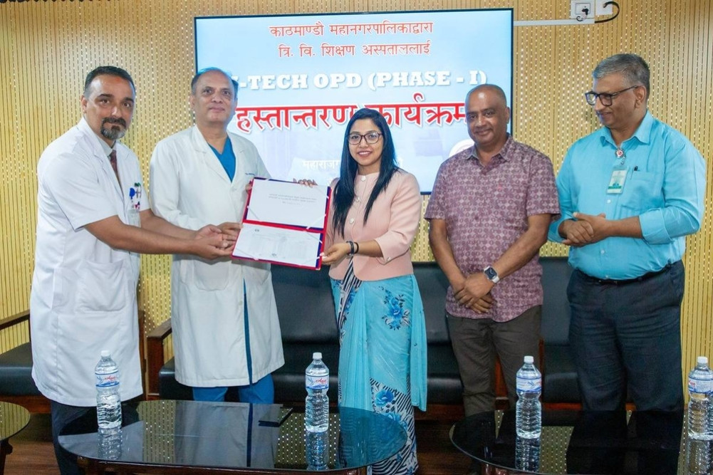 Kathmandu Metropolitan City provides equipment worth Rs. 17 million to teaching hospital