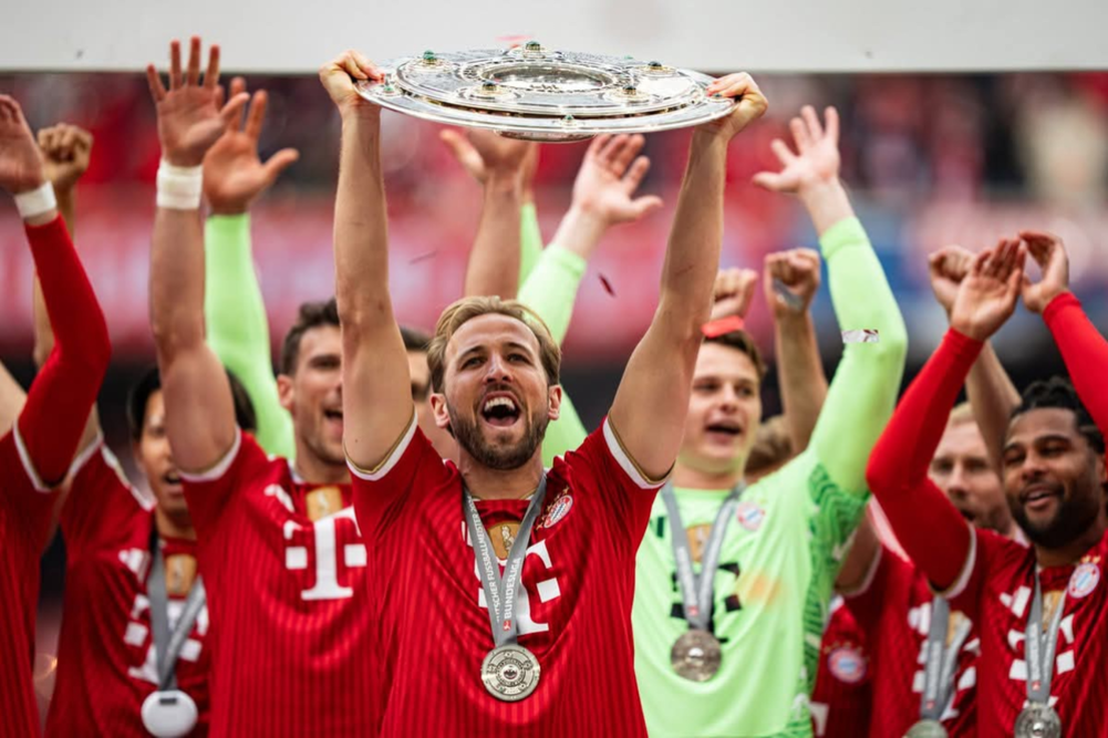 Bayern celebrate with Kane's hat-trick